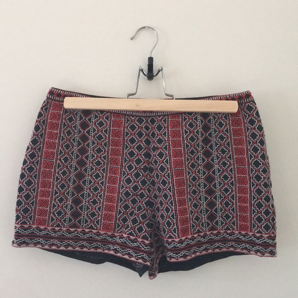 Red and white embroidered black shorts - Picture 1 of 4